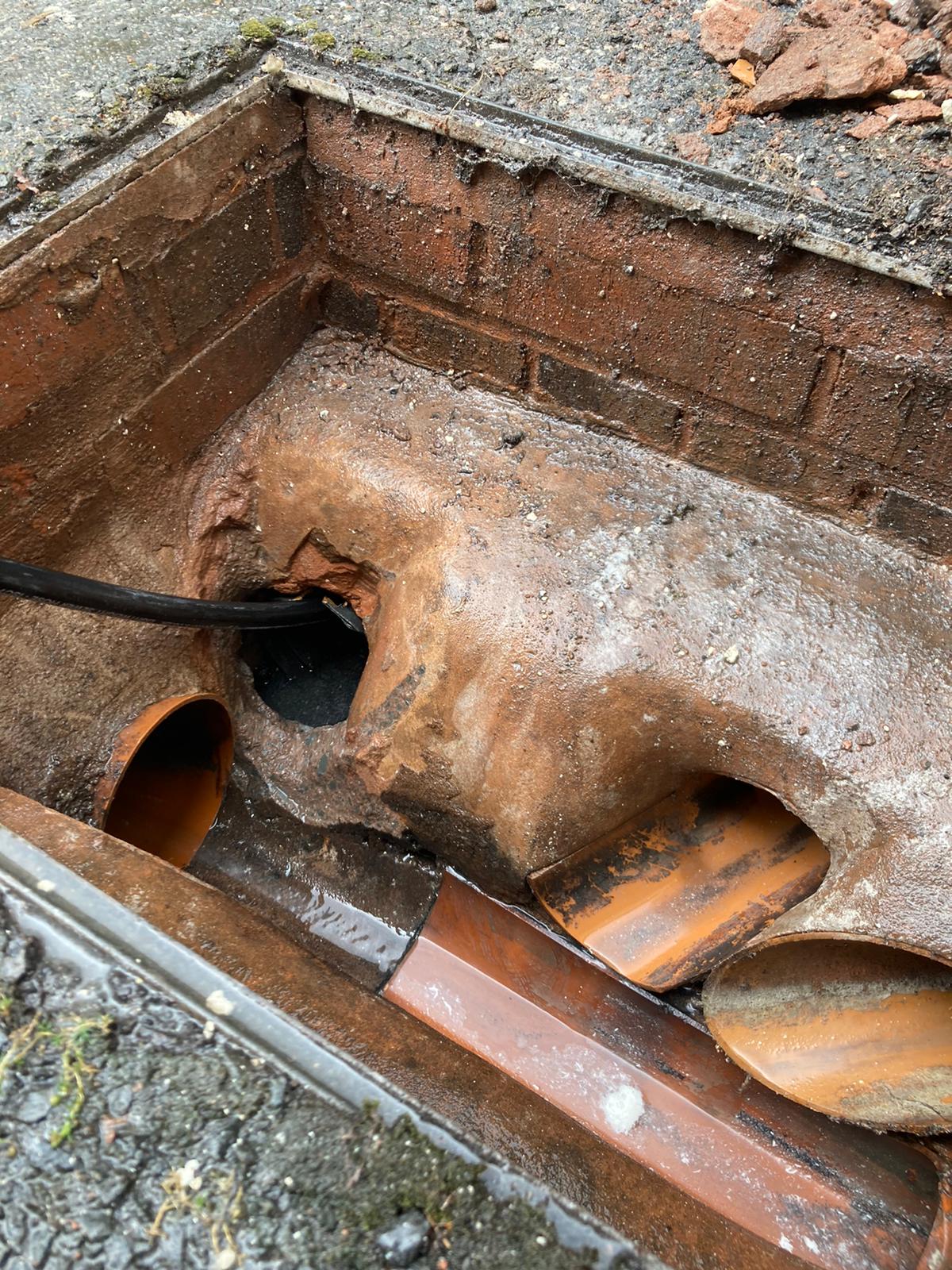 Drain repair Devon a week of jobs Mallett Drainage